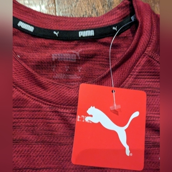 Puma t shirt  Mens Size S  Burgandy regular fit, new! - Picture 8 of 12